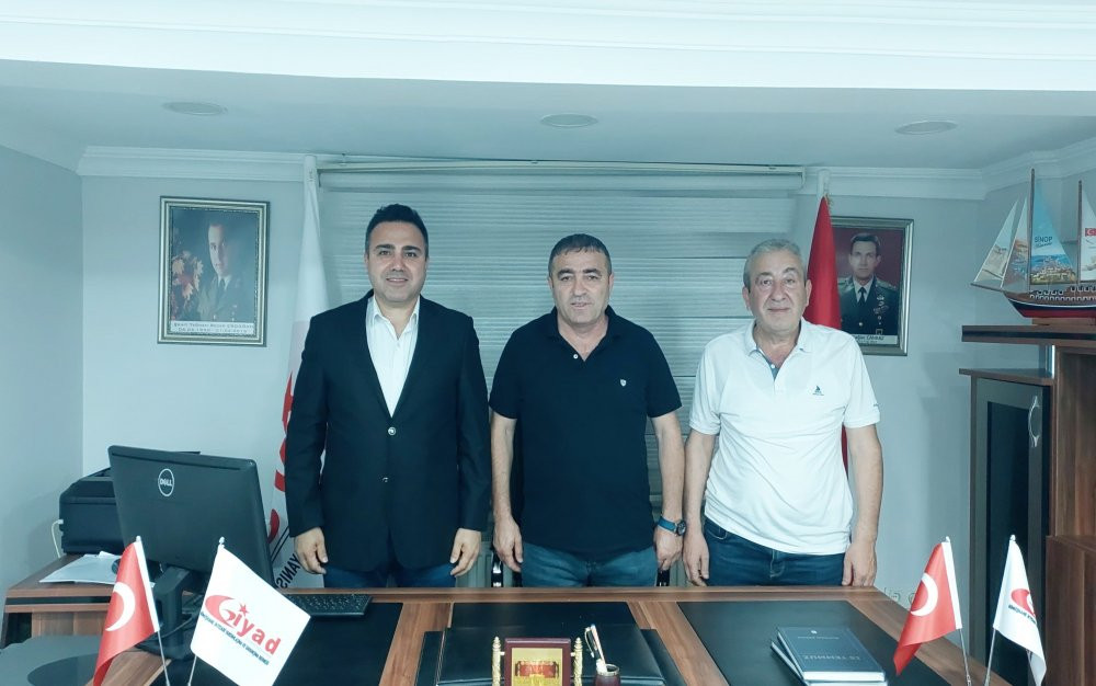 Galip Özcan'dan GİYAD Başkanı Bayram Erdem'e Ziyaret